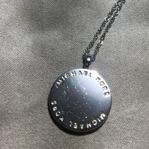 COPY - Michael Kors silver logo pendant necklace - Picture 8 of 8